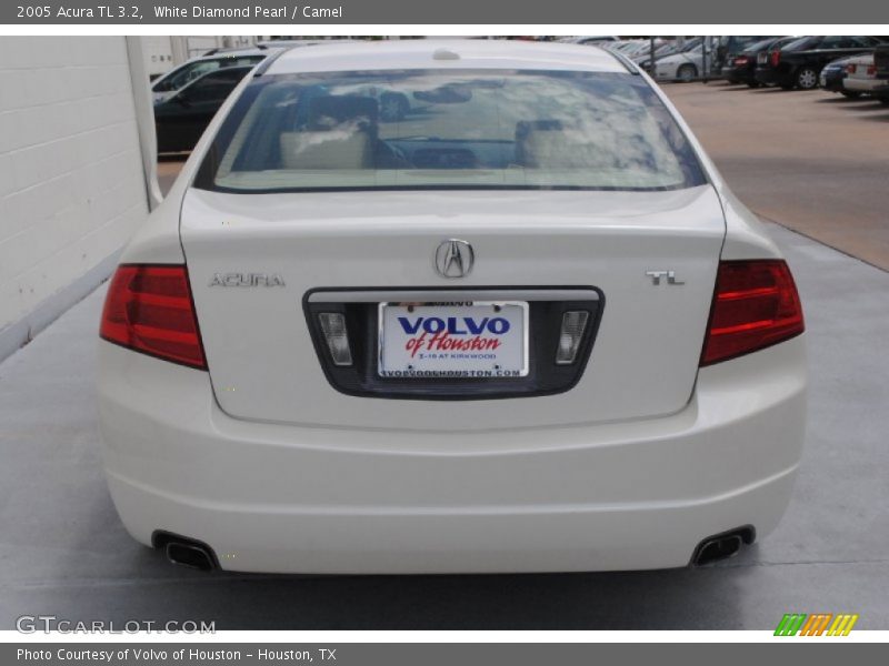 White Diamond Pearl / Camel 2005 Acura TL 3.2