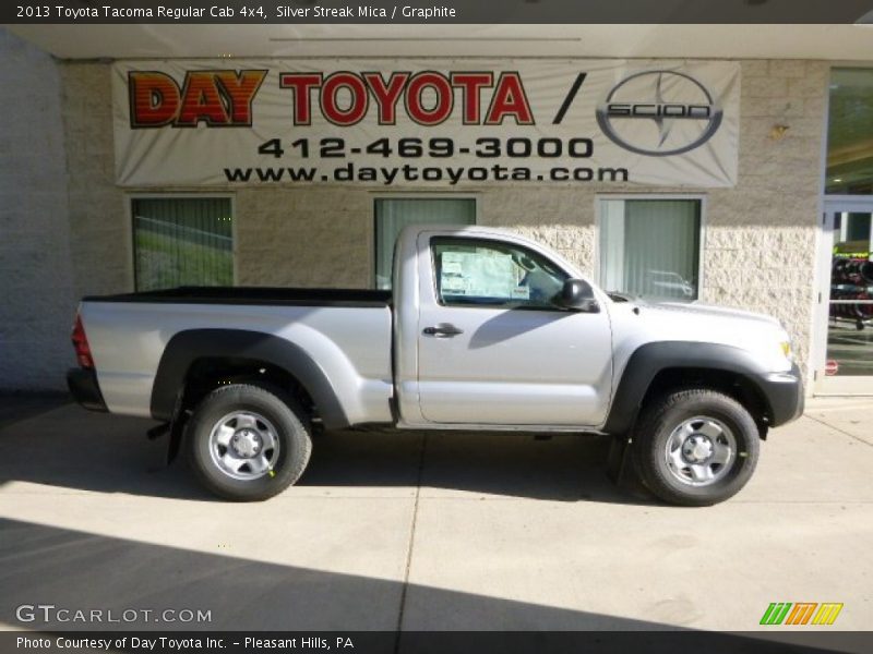 Silver Streak Mica / Graphite 2013 Toyota Tacoma Regular Cab 4x4