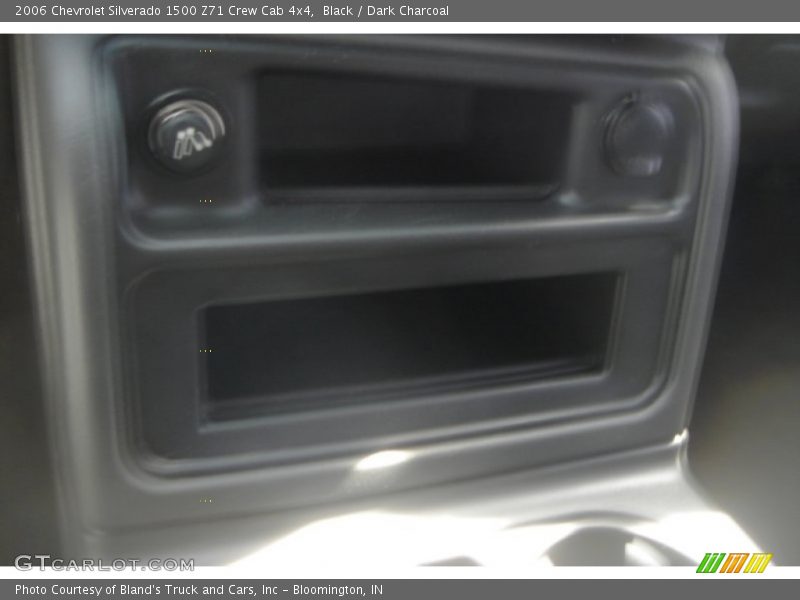 Black / Dark Charcoal 2006 Chevrolet Silverado 1500 Z71 Crew Cab 4x4