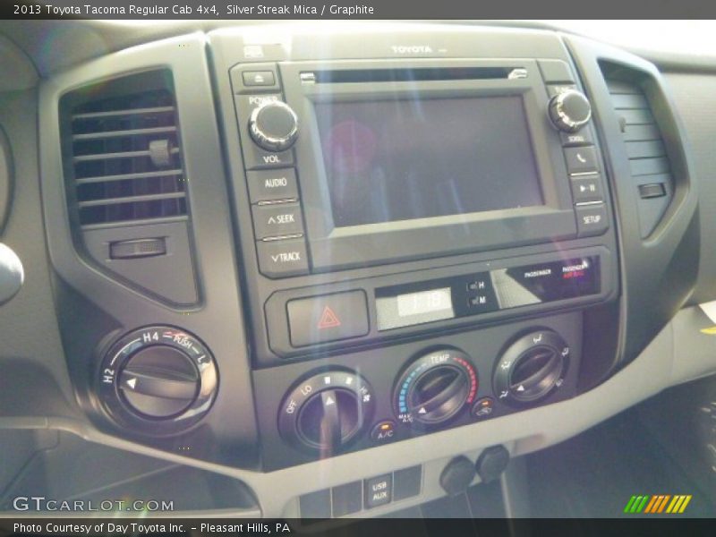 Silver Streak Mica / Graphite 2013 Toyota Tacoma Regular Cab 4x4