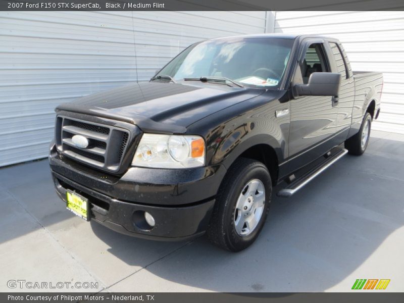 Black / Medium Flint 2007 Ford F150 STX SuperCab