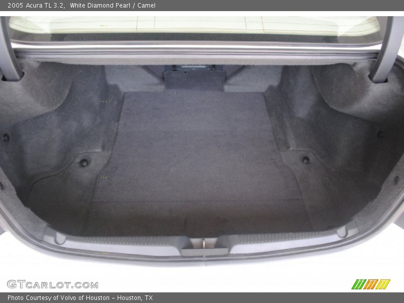 White Diamond Pearl / Camel 2005 Acura TL 3.2