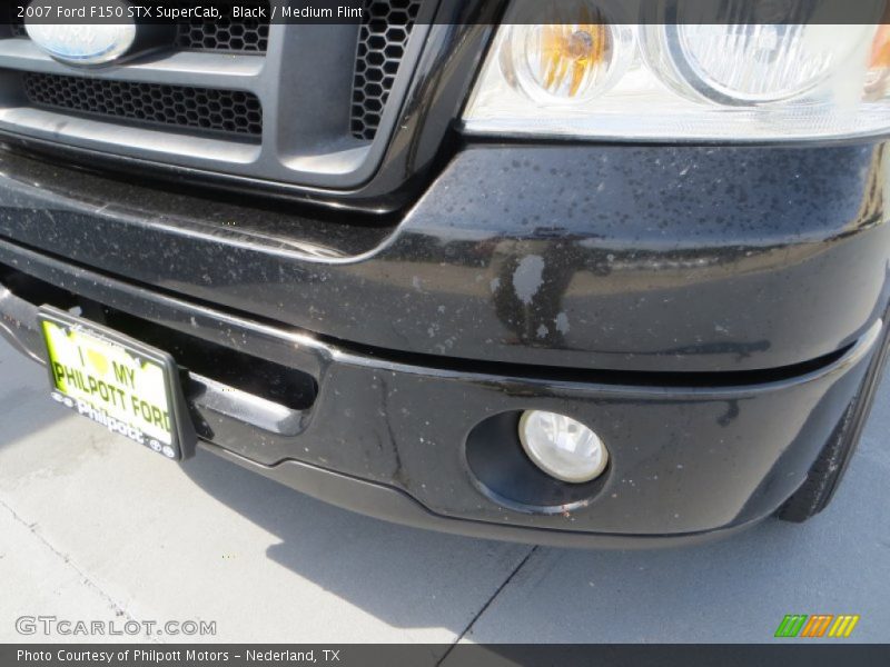 Black / Medium Flint 2007 Ford F150 STX SuperCab