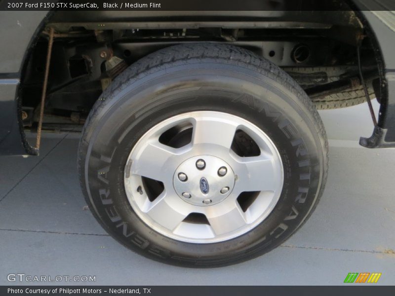 Black / Medium Flint 2007 Ford F150 STX SuperCab