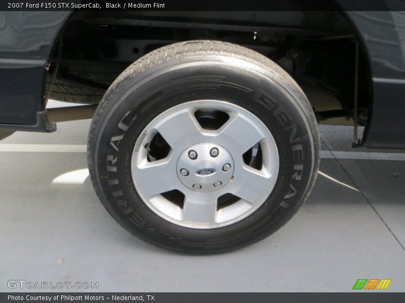 Black / Medium Flint 2007 Ford F150 STX SuperCab