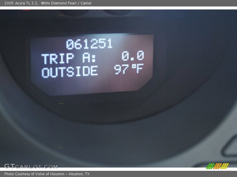 White Diamond Pearl / Camel 2005 Acura TL 3.2