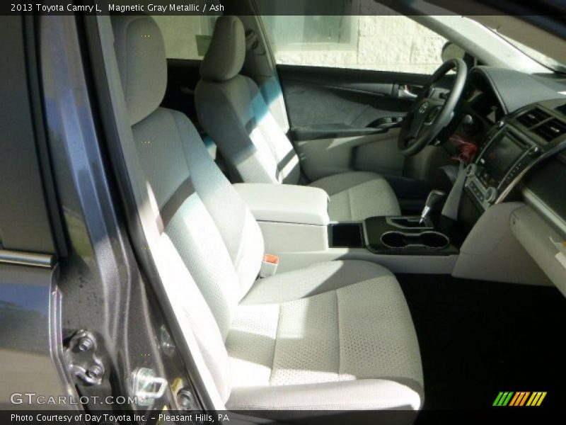 Magnetic Gray Metallic / Ash 2013 Toyota Camry L