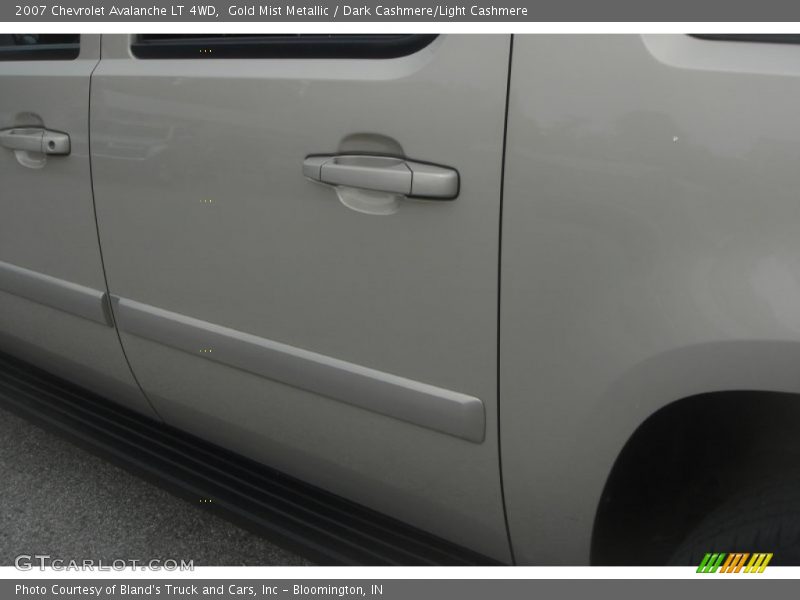 Gold Mist Metallic / Dark Cashmere/Light Cashmere 2007 Chevrolet Avalanche LT 4WD