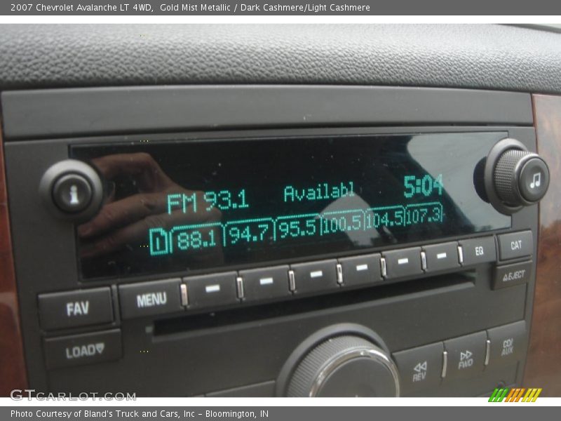 Gold Mist Metallic / Dark Cashmere/Light Cashmere 2007 Chevrolet Avalanche LT 4WD