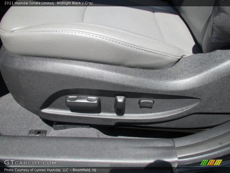 Midnight Black / Gray 2011 Hyundai Sonata Limited