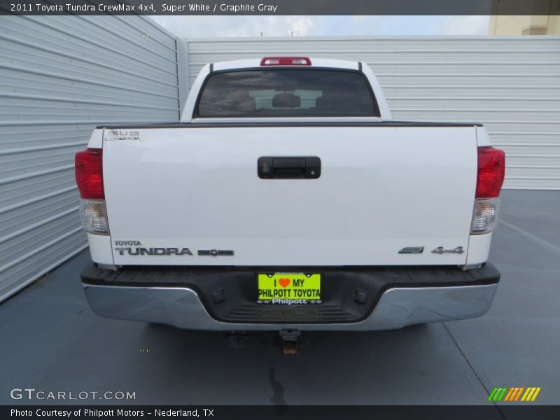 Super White / Graphite Gray 2011 Toyota Tundra CrewMax 4x4