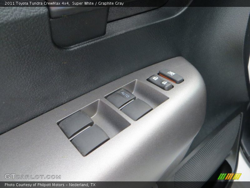 Super White / Graphite Gray 2011 Toyota Tundra CrewMax 4x4