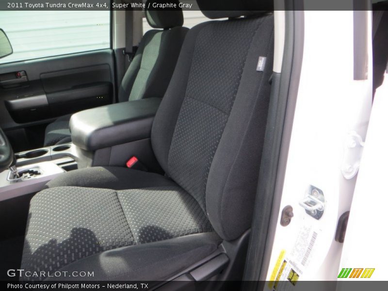 Super White / Graphite Gray 2011 Toyota Tundra CrewMax 4x4