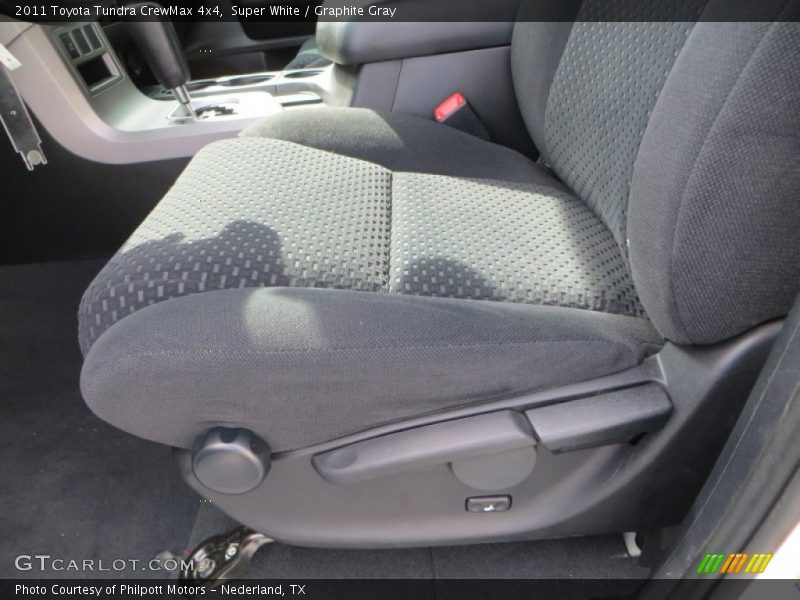 Super White / Graphite Gray 2011 Toyota Tundra CrewMax 4x4
