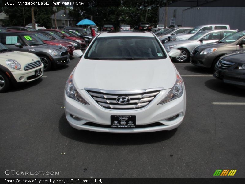 Pearl White / Gray 2011 Hyundai Sonata SE