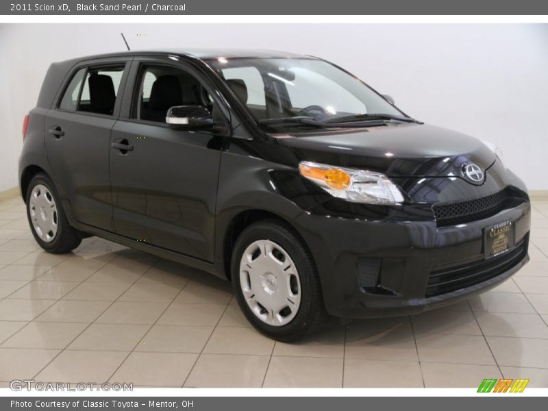 Black Sand Pearl / Charcoal 2011 Scion xD