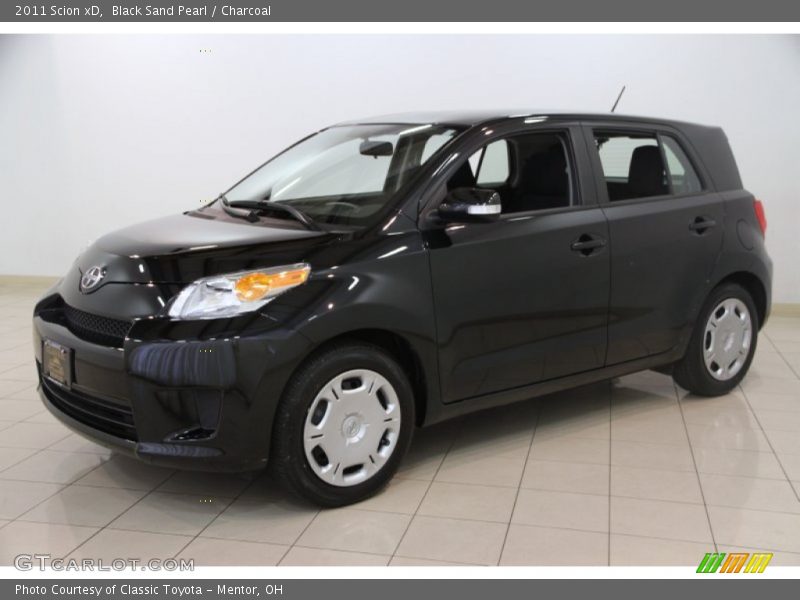 Black Sand Pearl / Charcoal 2011 Scion xD