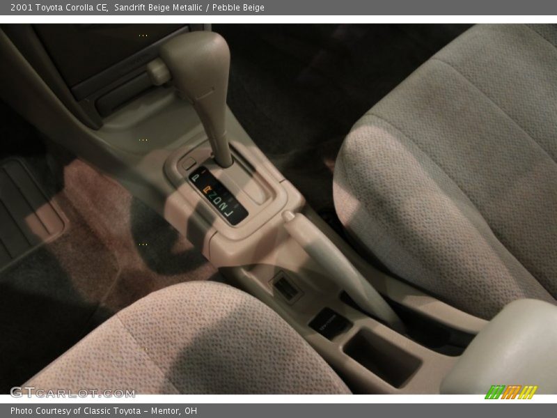 Sandrift Beige Metallic / Pebble Beige 2001 Toyota Corolla CE
