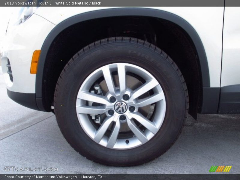 White Gold Metallic / Black 2013 Volkswagen Tiguan S