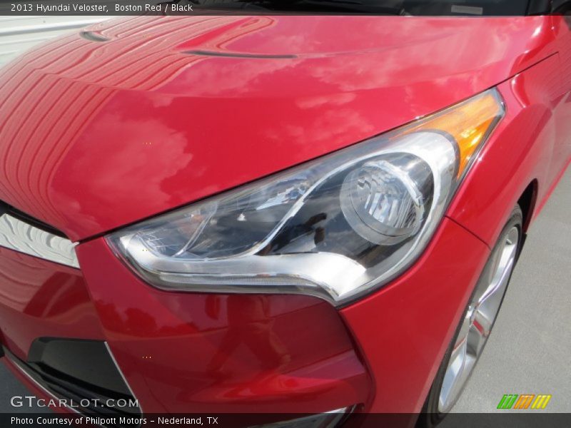 Boston Red / Black 2013 Hyundai Veloster