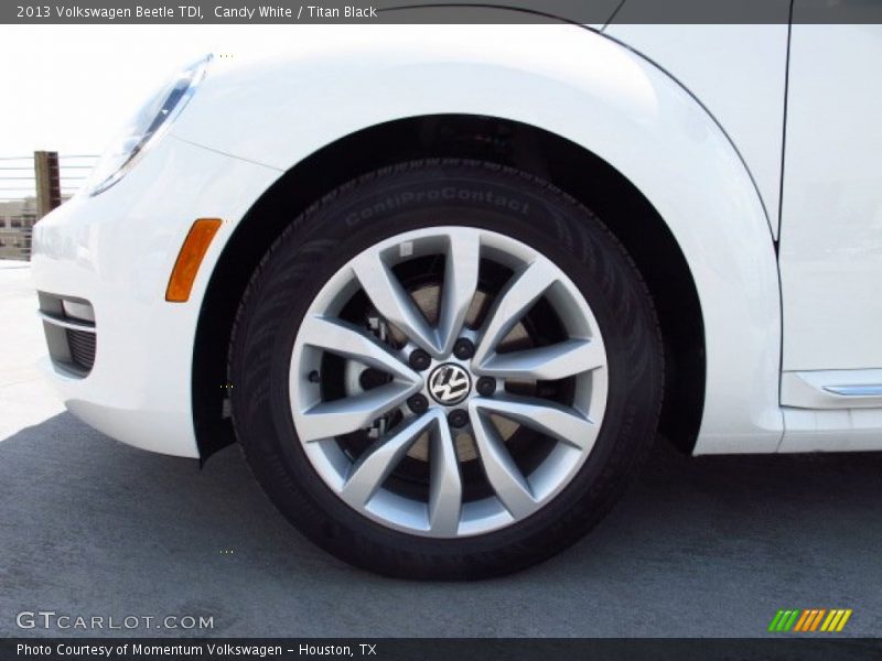 Candy White / Titan Black 2013 Volkswagen Beetle TDI