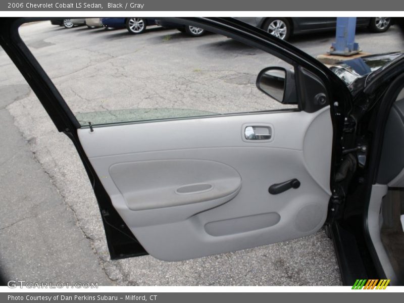 Black / Gray 2006 Chevrolet Cobalt LS Sedan