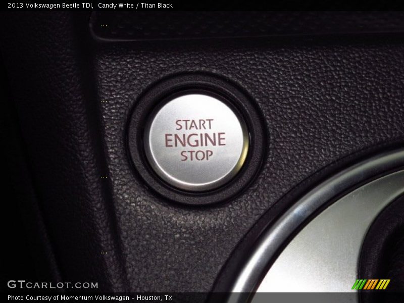 Candy White / Titan Black 2013 Volkswagen Beetle TDI