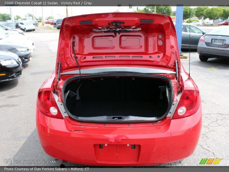 Victory Red / Gray 2006 Chevrolet Cobalt LS Sedan