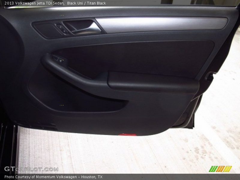Black Uni / Titan Black 2013 Volkswagen Jetta TDI Sedan