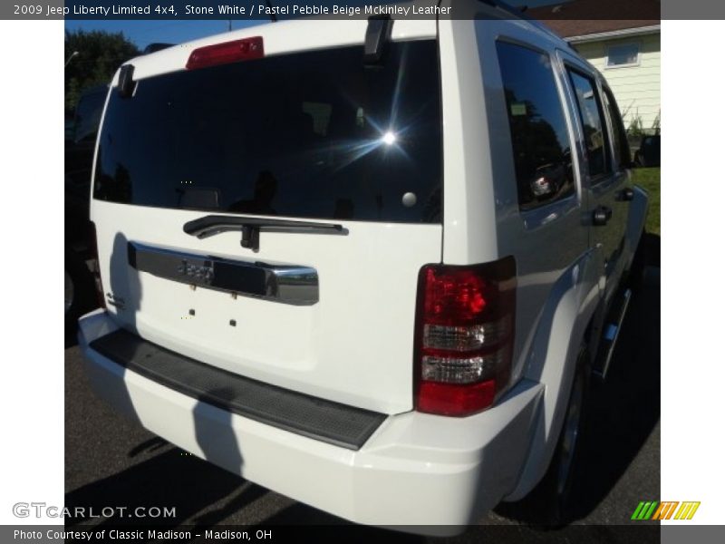 Stone White / Pastel Pebble Beige Mckinley Leather 2009 Jeep Liberty Limited 4x4