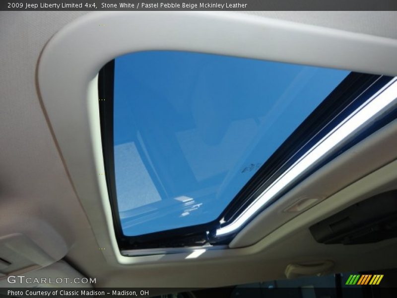 Stone White / Pastel Pebble Beige Mckinley Leather 2009 Jeep Liberty Limited 4x4