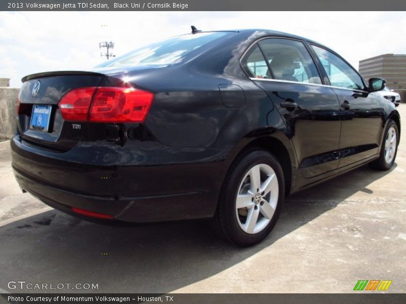 Black Uni / Cornsilk Beige 2013 Volkswagen Jetta TDI Sedan