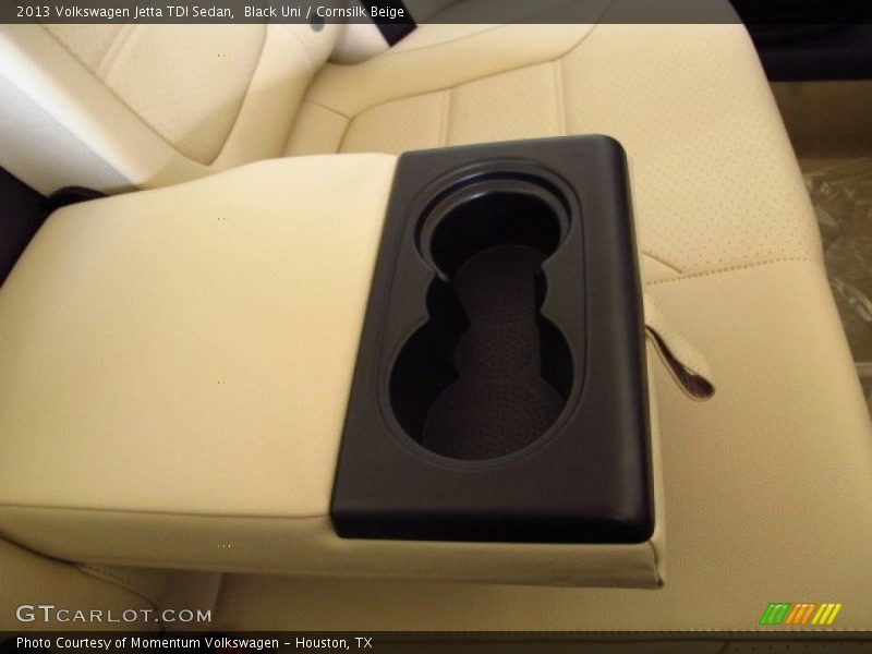 Black Uni / Cornsilk Beige 2013 Volkswagen Jetta TDI Sedan