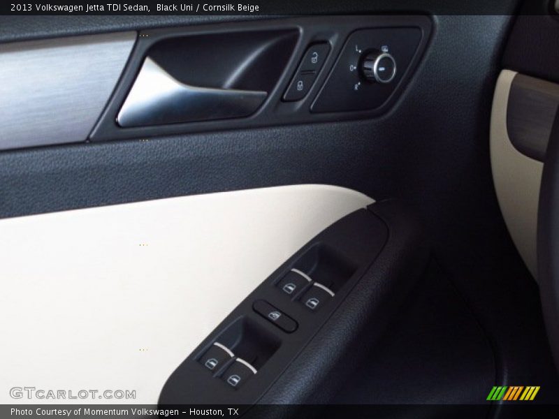Black Uni / Cornsilk Beige 2013 Volkswagen Jetta TDI Sedan