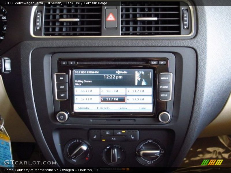 Black Uni / Cornsilk Beige 2013 Volkswagen Jetta TDI Sedan