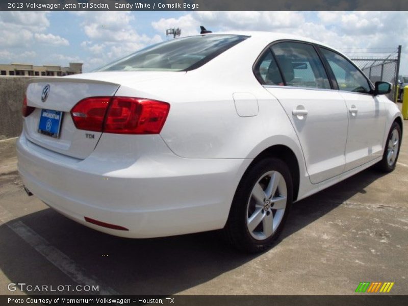 Candy White / Cornsilk Beige 2013 Volkswagen Jetta TDI Sedan