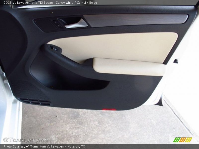 Candy White / Cornsilk Beige 2013 Volkswagen Jetta TDI Sedan