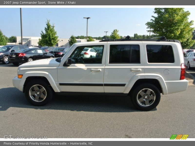 Stone White / Khaki 2007 Jeep Commander Sport