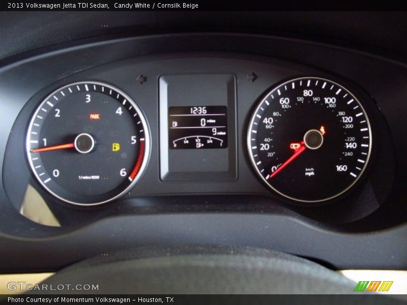 Candy White / Cornsilk Beige 2013 Volkswagen Jetta TDI Sedan