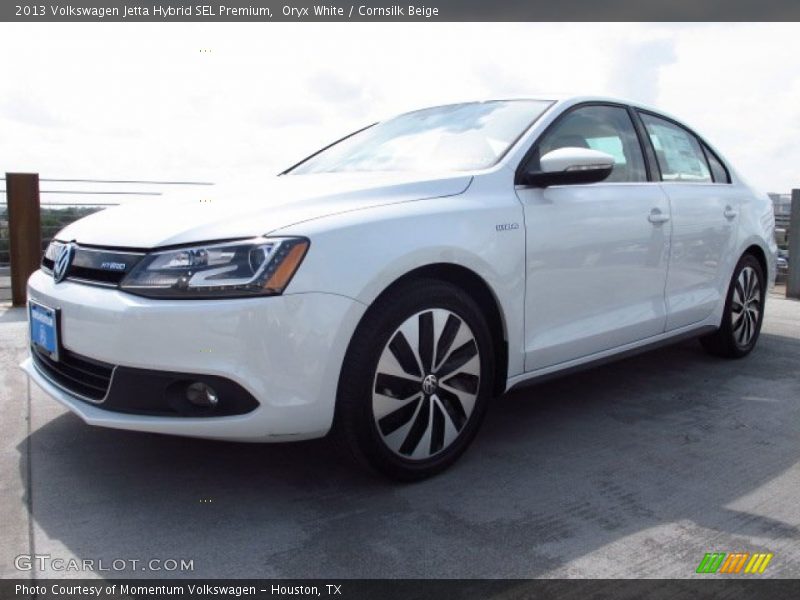 Oryx White / Cornsilk Beige 2013 Volkswagen Jetta Hybrid SEL Premium