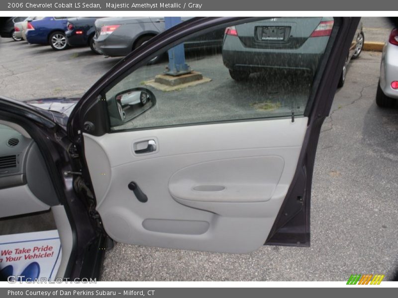 Majestic Amethyst Metallic / Gray 2006 Chevrolet Cobalt LS Sedan