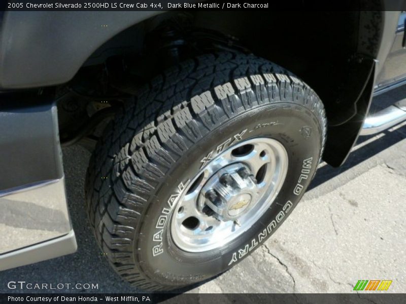 Dark Blue Metallic / Dark Charcoal 2005 Chevrolet Silverado 2500HD LS Crew Cab 4x4