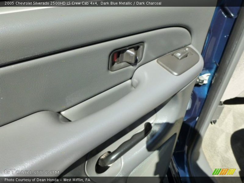 Dark Blue Metallic / Dark Charcoal 2005 Chevrolet Silverado 2500HD LS Crew Cab 4x4