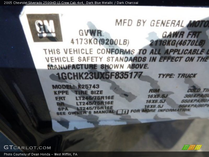 Dark Blue Metallic / Dark Charcoal 2005 Chevrolet Silverado 2500HD LS Crew Cab 4x4