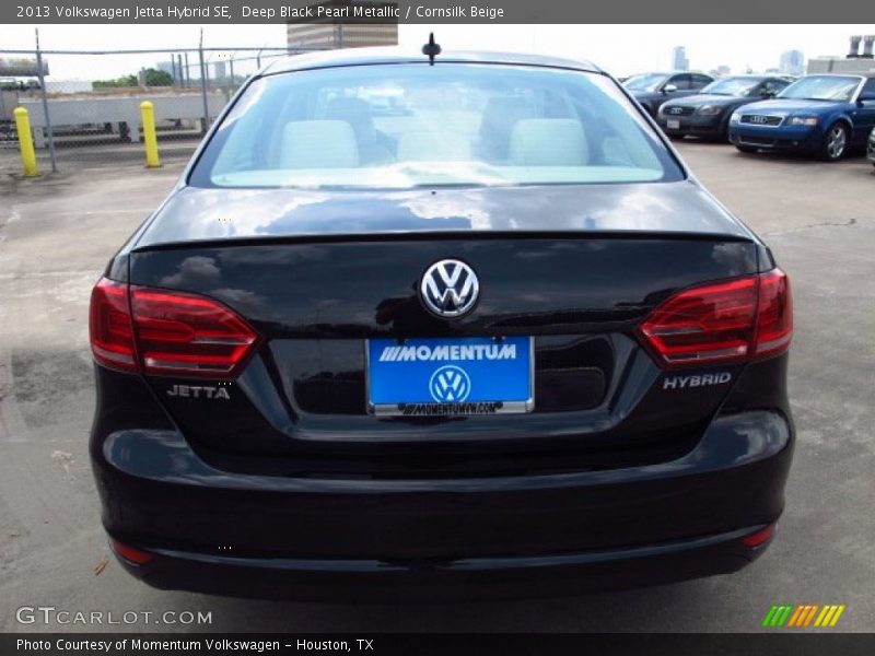 Deep Black Pearl Metallic / Cornsilk Beige 2013 Volkswagen Jetta Hybrid SE