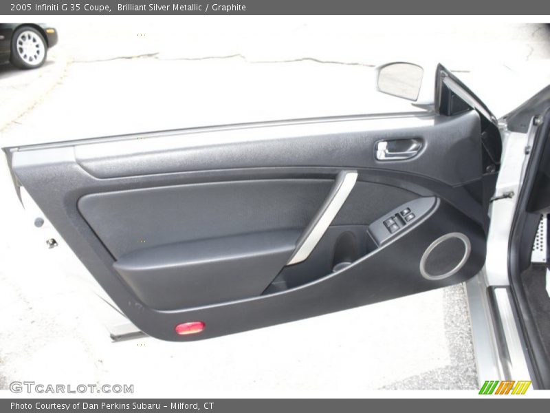 Brilliant Silver Metallic / Graphite 2005 Infiniti G 35 Coupe