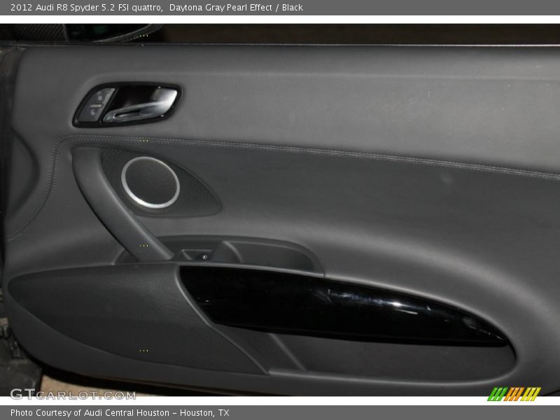Daytona Gray Pearl Effect / Black 2012 Audi R8 Spyder 5.2 FSI quattro