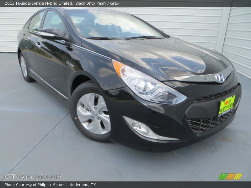 Black Onyx Pearl / Gray 2013 Hyundai Sonata Hybrid Limited