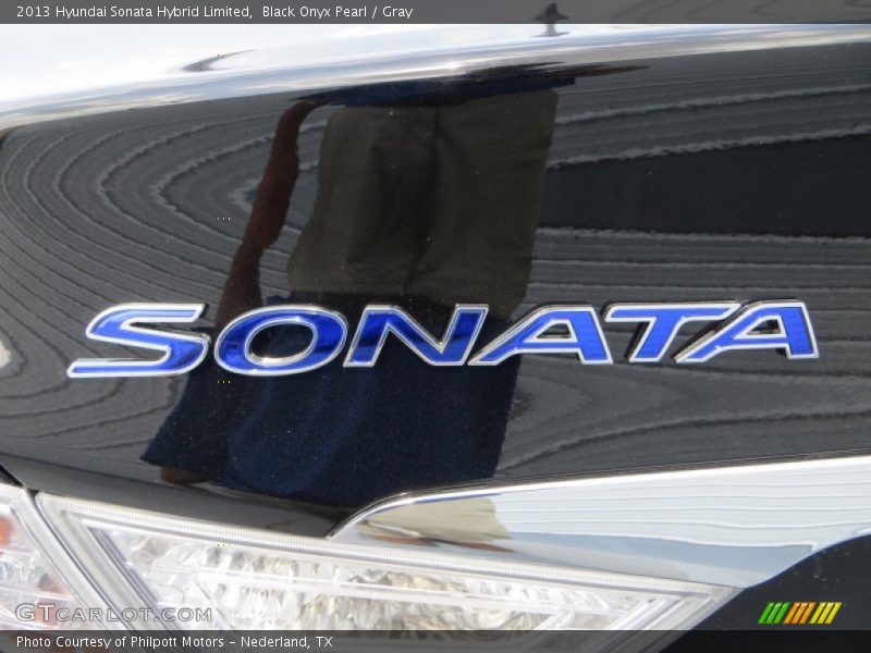Black Onyx Pearl / Gray 2013 Hyundai Sonata Hybrid Limited