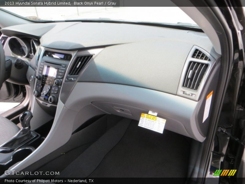 Black Onyx Pearl / Gray 2013 Hyundai Sonata Hybrid Limited